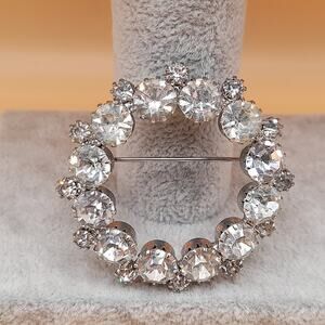 Vintage Clear Wreath Brooch, Wedding Brooch, Rhodium Plated, 1 7/8"